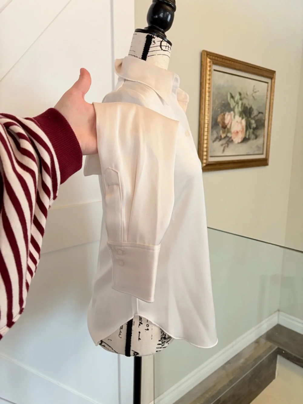 H&M Elegant Cream Button-Down Shirt - Picture 2 of 3